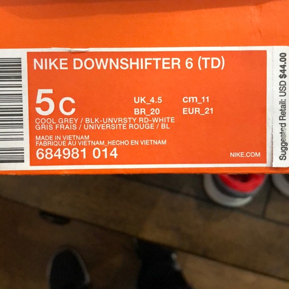 Shoes - Picture 4 of 4